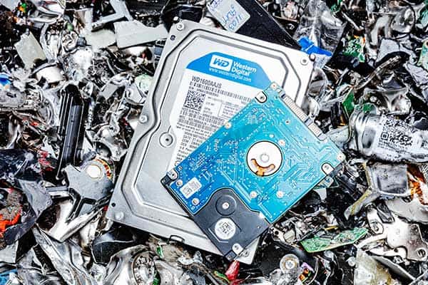 NieuwZeeland Graveren ophouden Harde schijf vernietigen – SSD en HDD gecertificeerd vernietigd